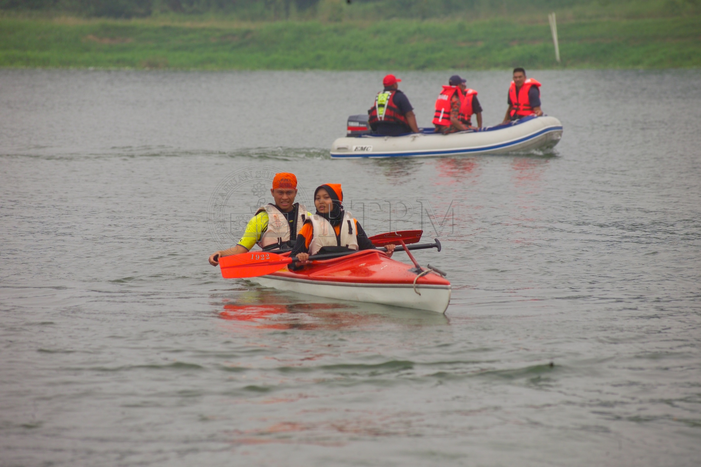 PTPM 05 13 kayak D8XZ8690